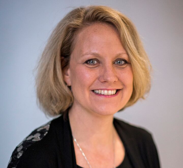 Profile picture of Laura E. Mercer Traavik